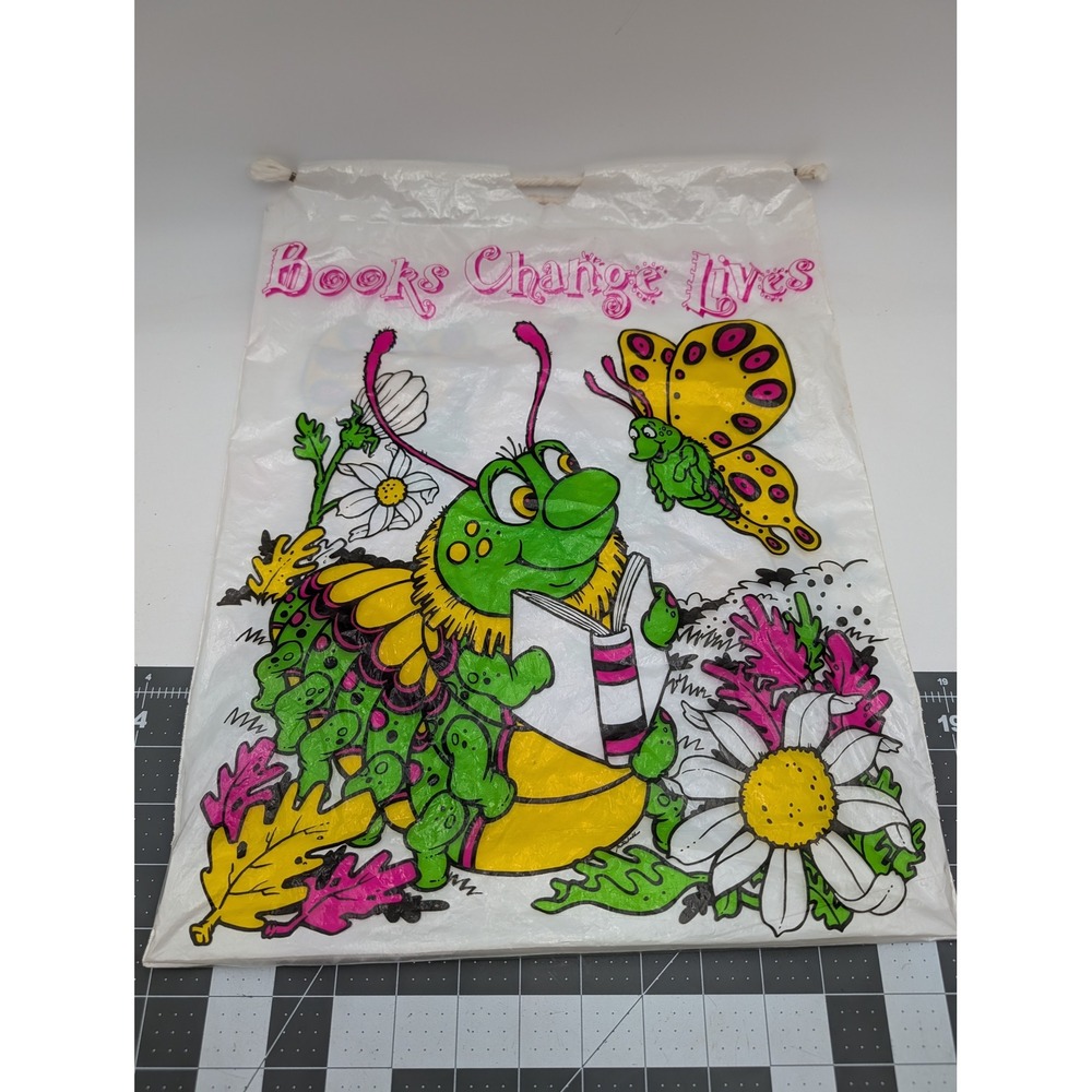 Upstart Drawstring Bag White Books Change Lives Caterpillar‎ Butterfly Mitchell